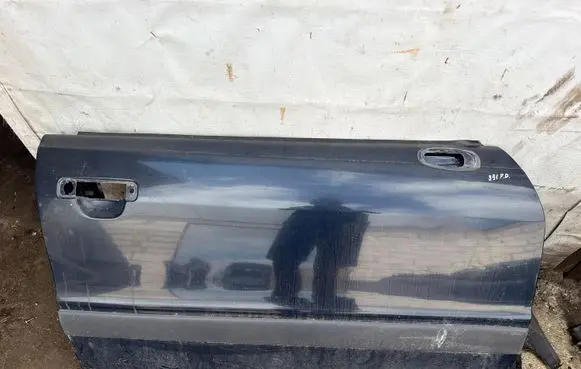 Audi 80 90 B3 Front door