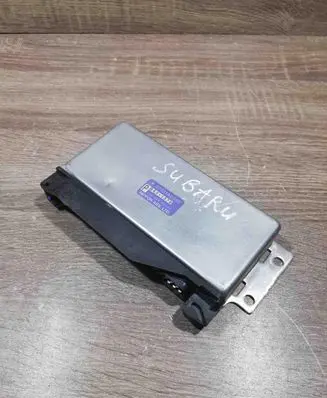 Subaru Legacy ABS control unit/module 27521AC030 P6621379