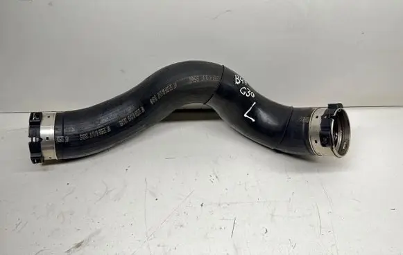 BMW 5 G30 G31 G38 Intercooler hose/pipe 2798262 67908262 SV116
