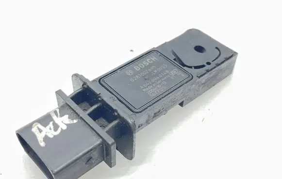 Mercedes-Benz ML W164 Mass air flow meter 0281002695 A6420940148