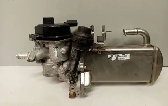 Audi A4 S4 B8 8K EGR valve cooler VASV29048755 V29041282 MM114C4