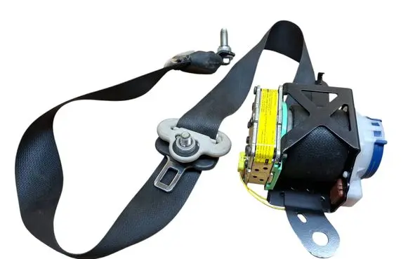 Mazda 6 Front seatbelt TKAH2EH862 0437002 1052234