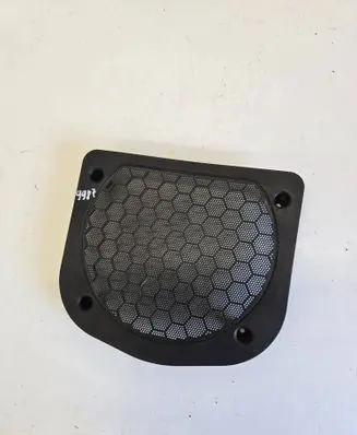 BMW X7 G07 Subwoofer grill/trim 2622511