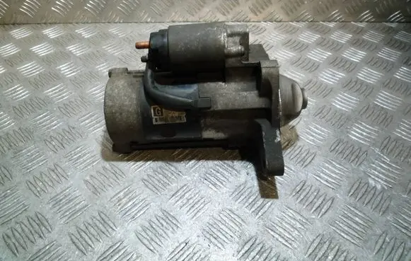 Mazda 3 I Starter motor M002T88671 RF5C