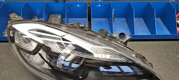 Volvo V40 Headlight/headlamp 31283333 7226200000