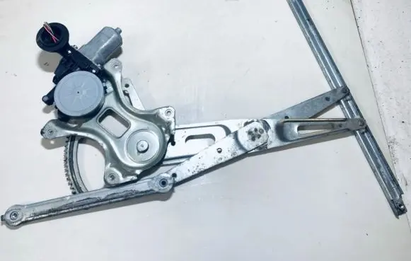 Lexus IS 220D-250-350 Sliding door window regulator with motor