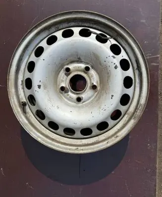 Volkswagen Touran III R16 steel rim 2160929