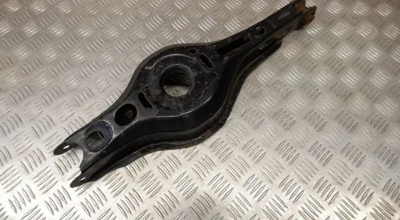 Toyota Prius (XW50) Rear upper control arm/wishbone 4873047010