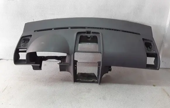 Volkswagen Touran I Dashboard