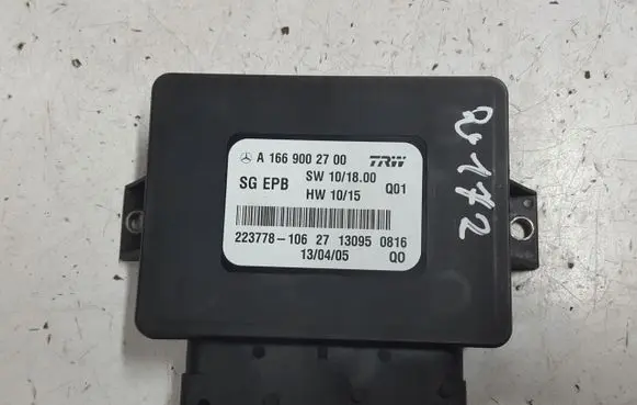 Mercedes-Benz SLK R172 Hand brake control module A1669002700