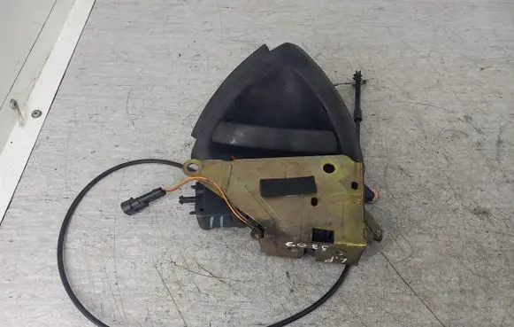 Smart ForTwo I Front door lock 0535
