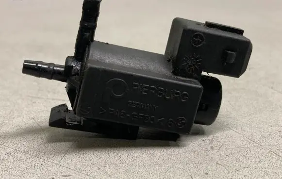 BMW X5 E70 Turbo solenoid valve 1742712