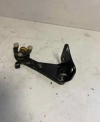 Volkswagen Caddy Sliding door lower roller guide/hinge 2K0843398A S355MC3314