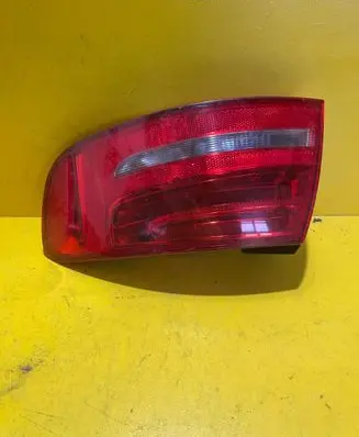 Audi A4 S4 B8 8K Tailgate rear/tail lights RZ5R13P5