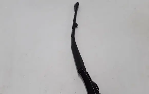 Volvo S90, V90 Front wiper blade arm 31440421