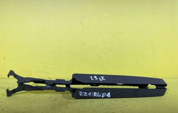 Chevrolet Orlando Fender mounting bracket 139KM