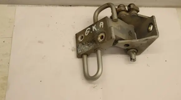 Audi A6 S6 C6 4F Rear door lower hinge