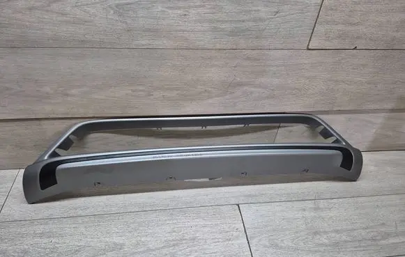 Volvo V60 Front bumper lip 31373248
