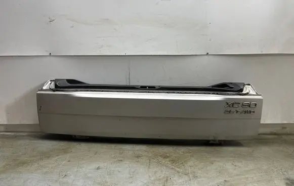 Volvo XC90 Truck tailgate 