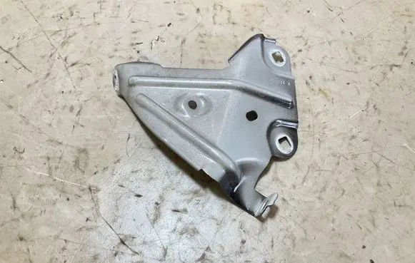 BMW X1 F48 F49 Fender mounting bracket 7351516