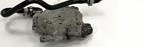 Audi A6 C7 Vacuum pump 03L145100