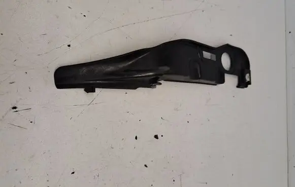 Nissan Kubistar Wiper trim 8200225293