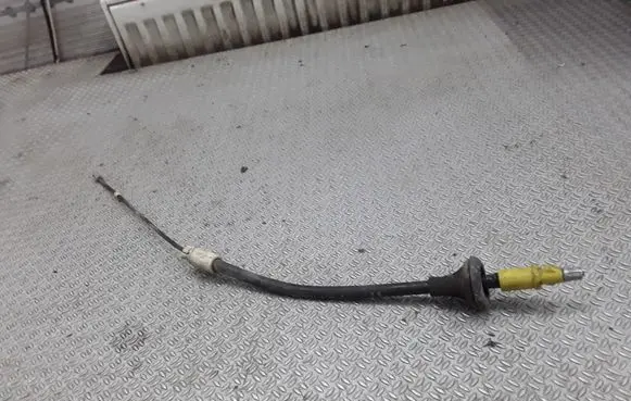Handbrake/parking brake wiring cable
