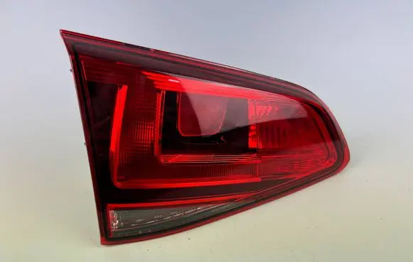 Volkswagen Golf VII Tailgate rear/tail lights 5GM945093B
