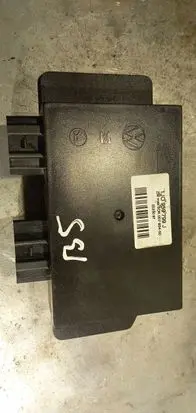 Volkswagen PASSAT B5 Comfort/convenience module 3B0959799J