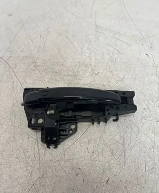 Audi Q3 8U Front door exterior handle 8T0837167