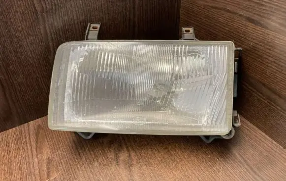 Volkswagen Transporter - Caravelle T4 Headlight/headlamp 7R0144437 024437R20
