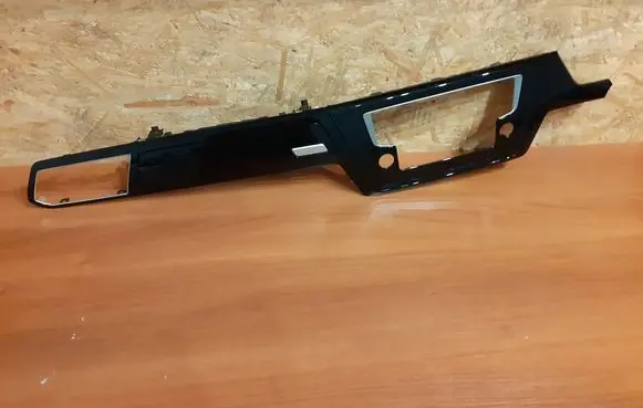 Volkswagen Touran III Dashboard glove box trim 5TC858415C 5TC819475B