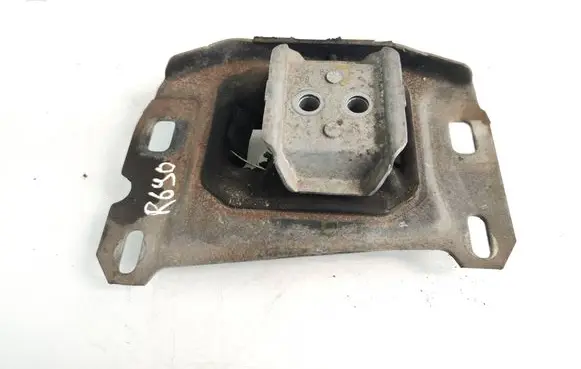 Citroen Jumpy Gearbox mount 9673768580 682125F480
