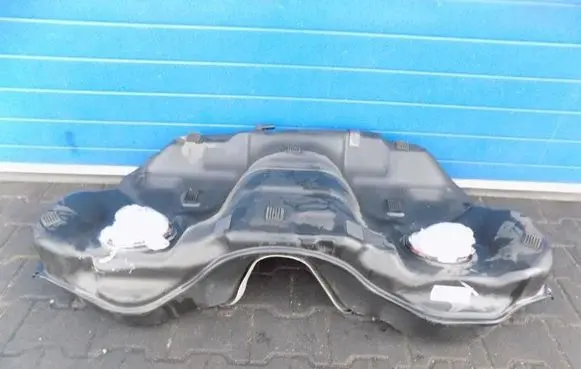Maserati Quattroporte Fuel tank 06700369760