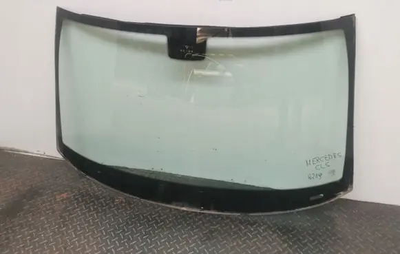 Mercedes-Benz CLS C219 Front windscreen/windshield window 2459AGSMV