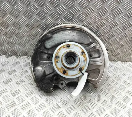Mercedes-Benz GLE W167 Rear wheel hub A1674233200 A1673572200