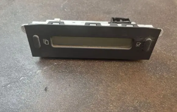 Citroen C5 Screen/display/small screen 9635924477