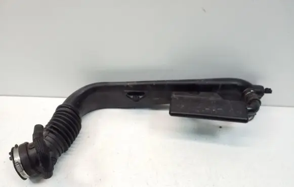 Chrysler 200 Air intake hose/pipe 68211695AB