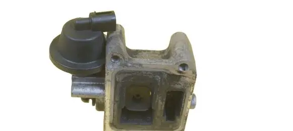 Volvo V40 EGR valve line/pipe/hose D5204T6