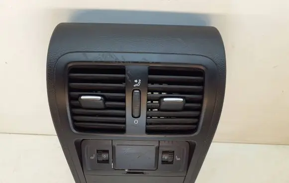 Volkswagen PASSAT B6 Rear air vent grill 3C0864298BA