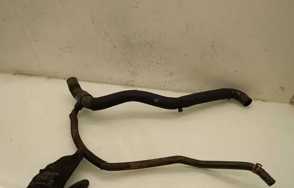 Opel Vivaro Engine coolant pipe/hose 