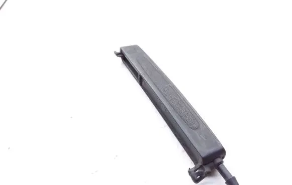 Windshield washer spray nozzle