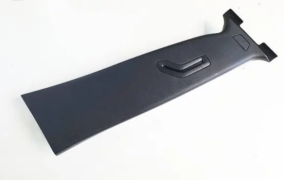 Volvo V50 (B) pillar trim (bottom) 9786866