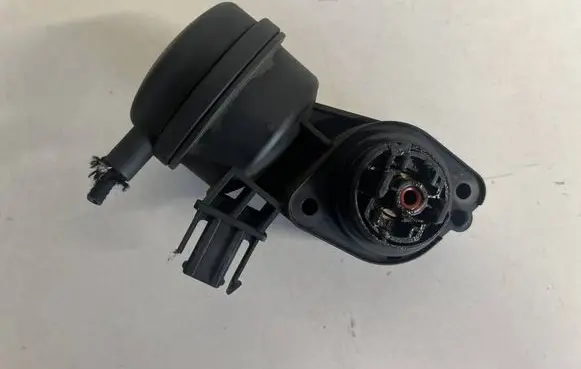Volkswagen PASSAT B5 Valve vacuum 2900302439