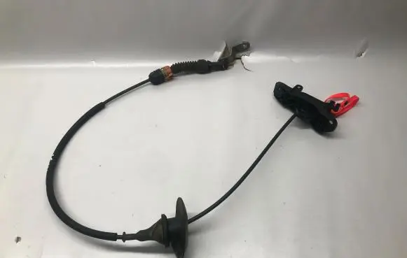 Chrysler Pacifica Gear shift cable linkage 68252729AG 68252729