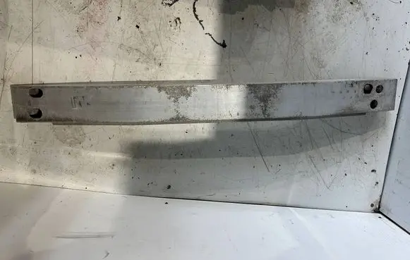 Toyota Prius (NHW20) Front bumper cross member