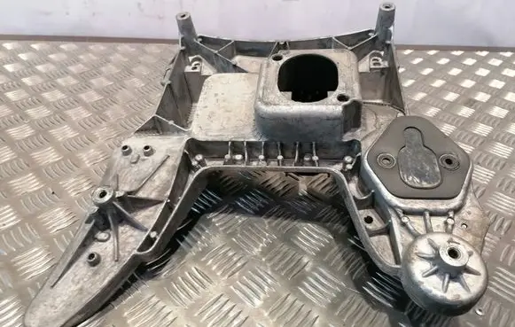 Audi Q7 4L Brake pedal bracket assembly 7L8723117