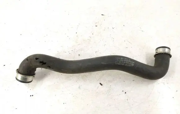 Mercedes-Benz C W204 Engine coolant pipe/hose DALISID4336 2045012582 A2045012582