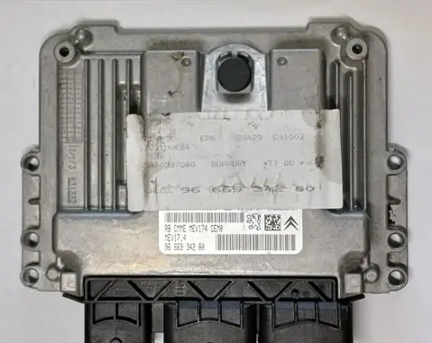 Peugeot 308 Engine control unit/module 9666934280 0261S05626