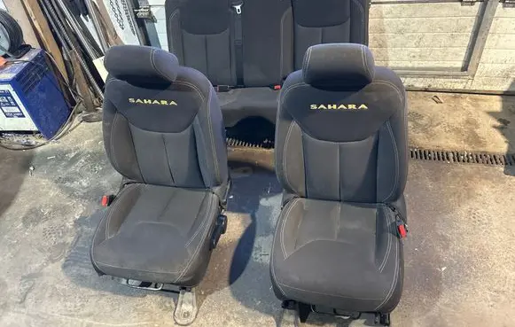 Jeep Wrangler Seat set 